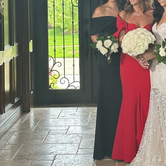 Ozgur Masur Off the Shoulder Gown Size 38 (6) Black - Picture 2 of 13